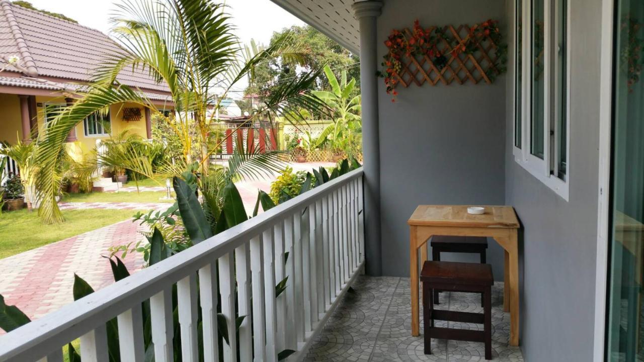 Hotel Baan Penny Ayutthaya Exteriér fotografie