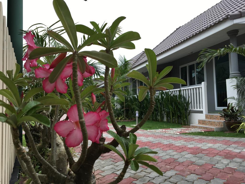 Hotel Baan Penny Ayutthaya Exteriér fotografie