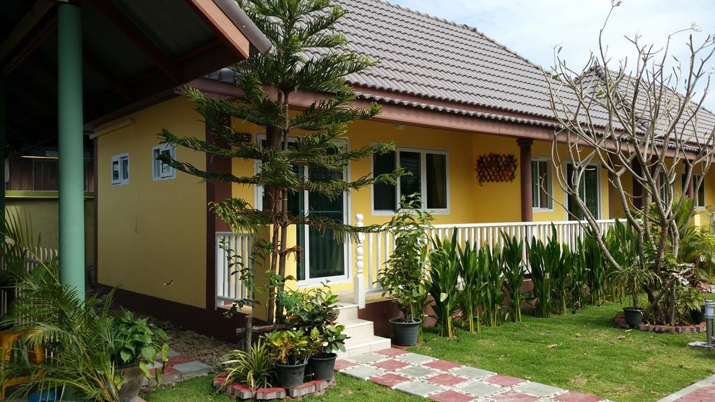 Hotel Baan Penny Ayutthaya Exteriér fotografie